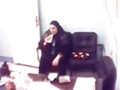 Logga het flytta arabiska egyptisk tjej knullad