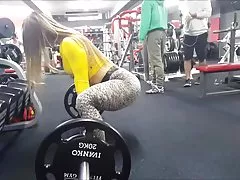 Herregud!!! Fitness heta röv varm cameltoe 3