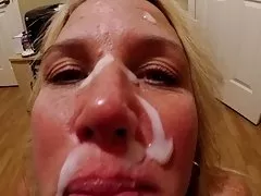 Avsugning med cumshot i ansiktet