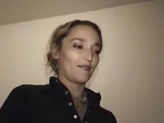 House maid yazmin för pengar