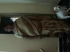Indiska aunty 1011