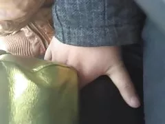 Treva kvinnans ben på bus(part2)