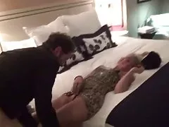 Vänner är vänner - slampa fru hotell fan