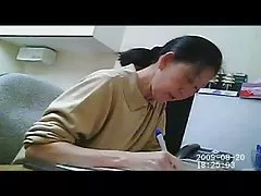 Verklig kvinnlig läkare dick examen 2