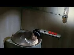 Kvinnliga yakuza tale: Inkvisitionen och tortyr
