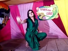 MAHIYA mahi min bästa vän (bangla desi film acctres)